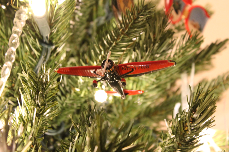 Illustration for article titled Your Awesome Christmas Ornaments